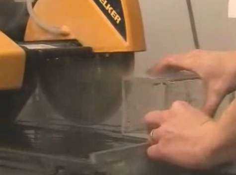 Corte de vidrio por abrasión