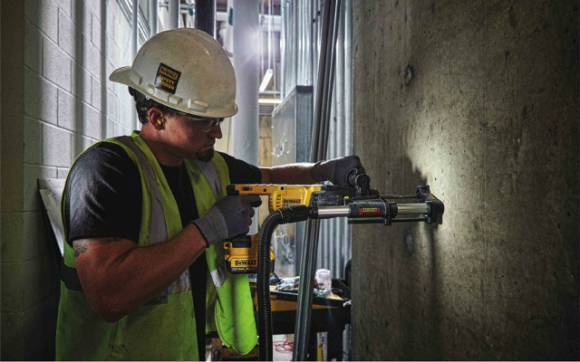 ¿Cómo es la nueva línea de Dewalt de martillos electroneumáticos brushless?