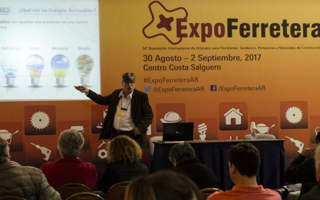 Conferencias en ExpoFerretera